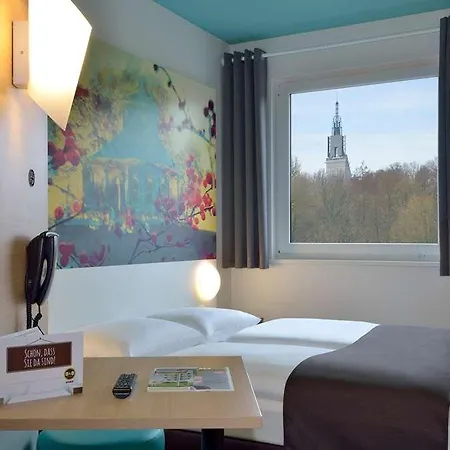 B&B Hotel Potsdam 2*