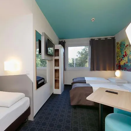 Hotell B&B Hotel Potsdam 2*