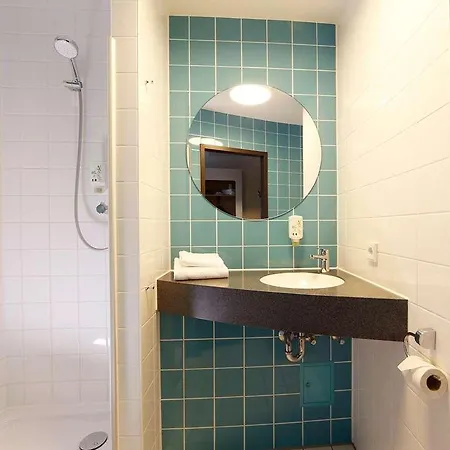 Hotell B&B Hotel Potsdam Potsdam