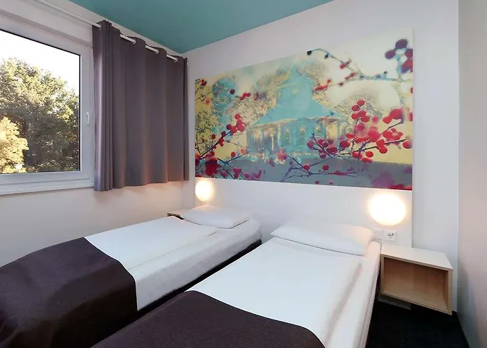 B&B Hotel Potsdam ホテル 2*