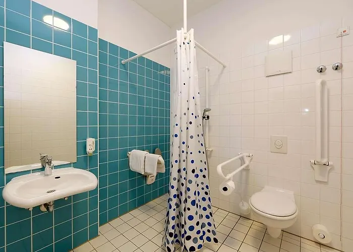 B&B Hotel Potsdam 2*