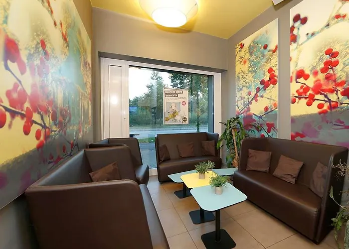 B&B Hotel Potsdam ホテル